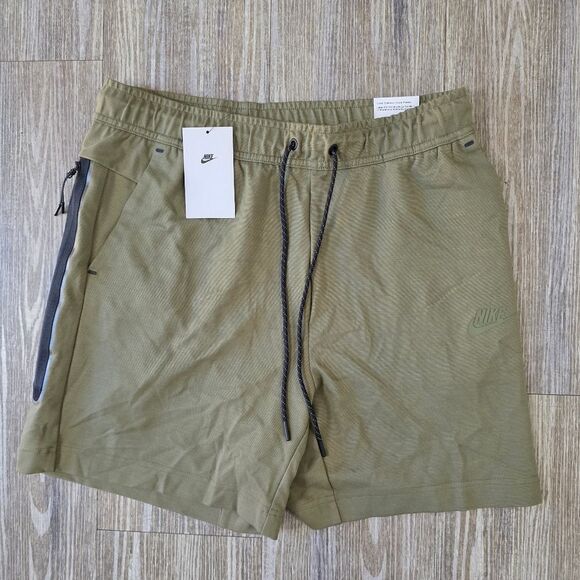 Nike Tech Fleece Shorts Olive Green Men's XL Lightweight Knit Side Zip Pocket LE - Picture 2 of 12